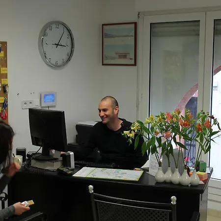 Hostel La Petite De Saint-sernin