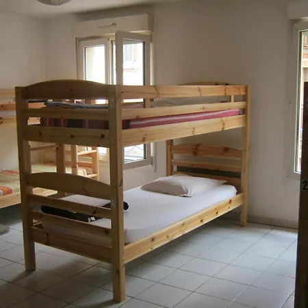 La Petite De Saint-sernin Hostal *