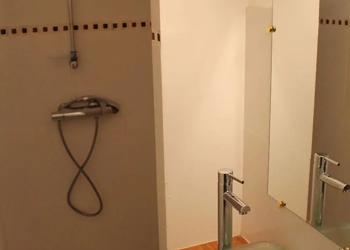 La Petite De Saint-sernin * Toulouse